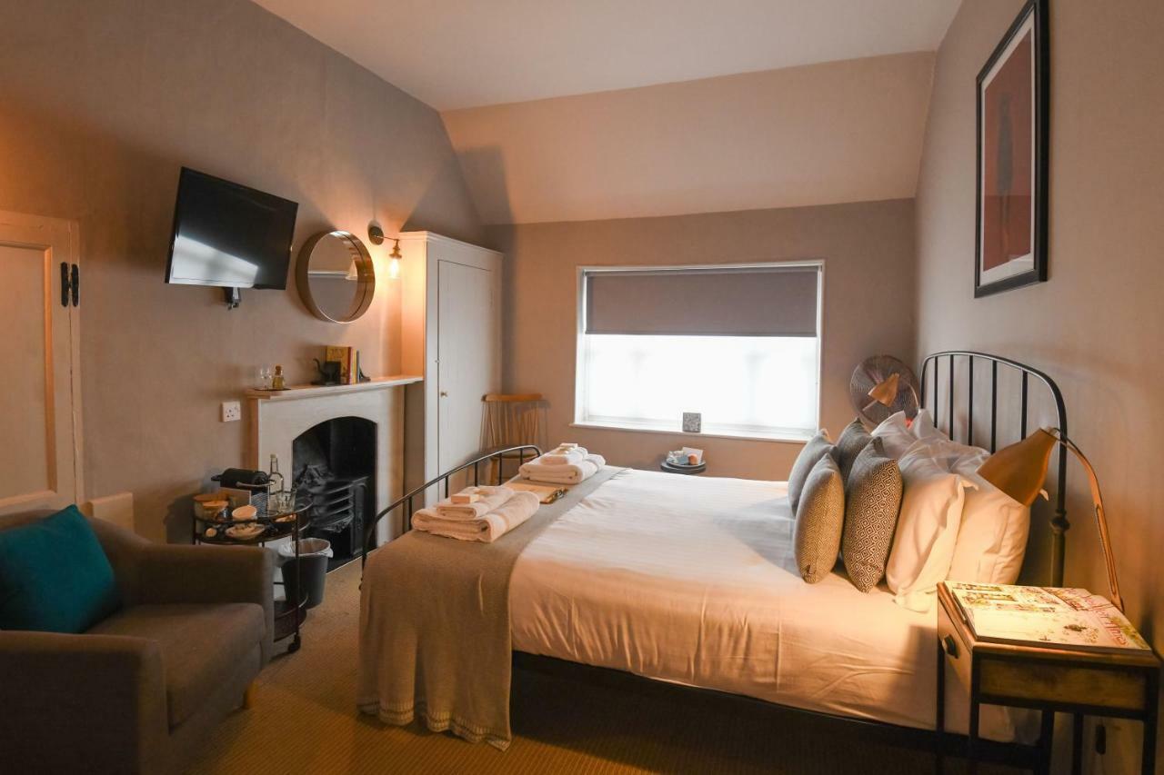 The Wife Of Bath Restaurant With Rooms Ashford  Exterior photo