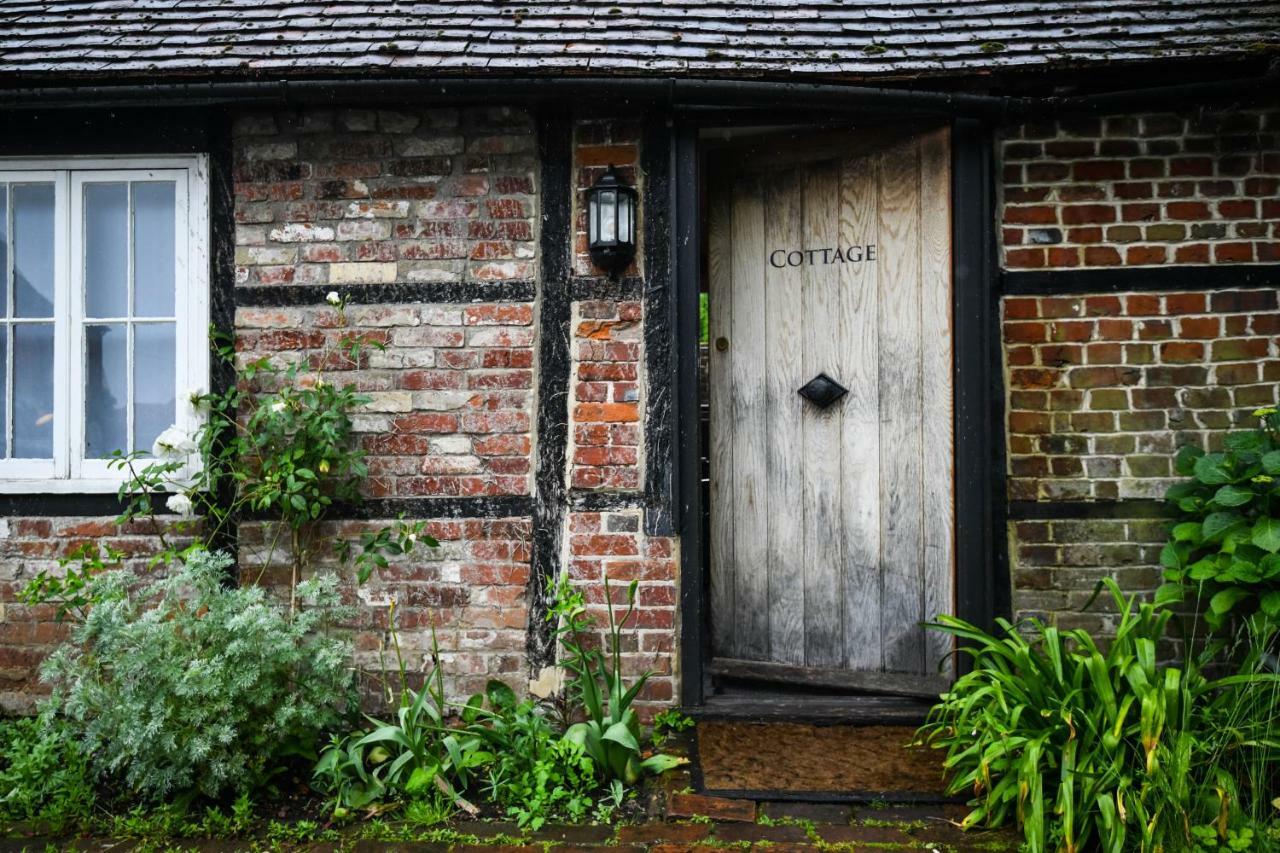 The Wife Of Bath Restaurant With Rooms Ashford  Exterior photo